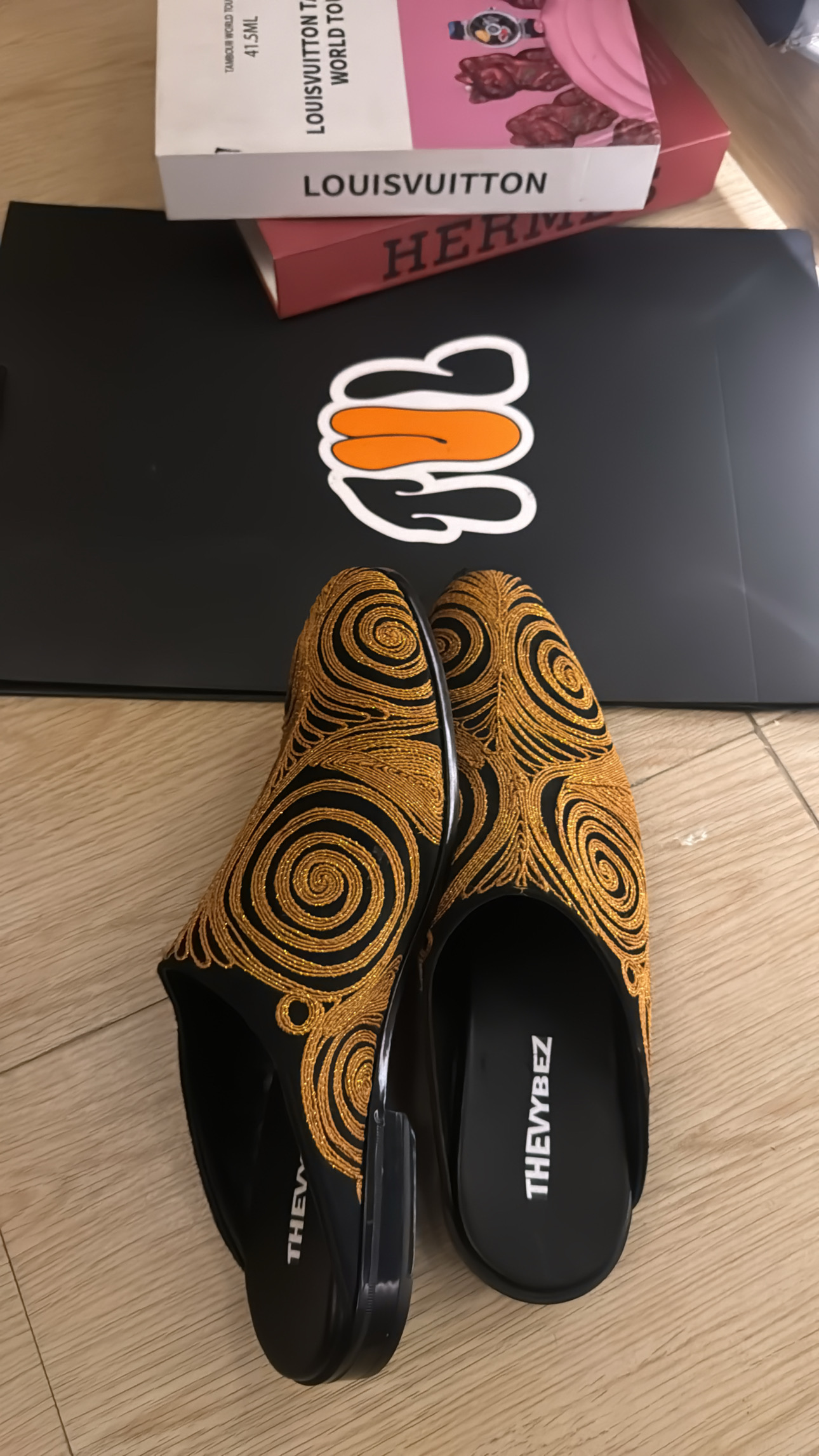 Shoe 1